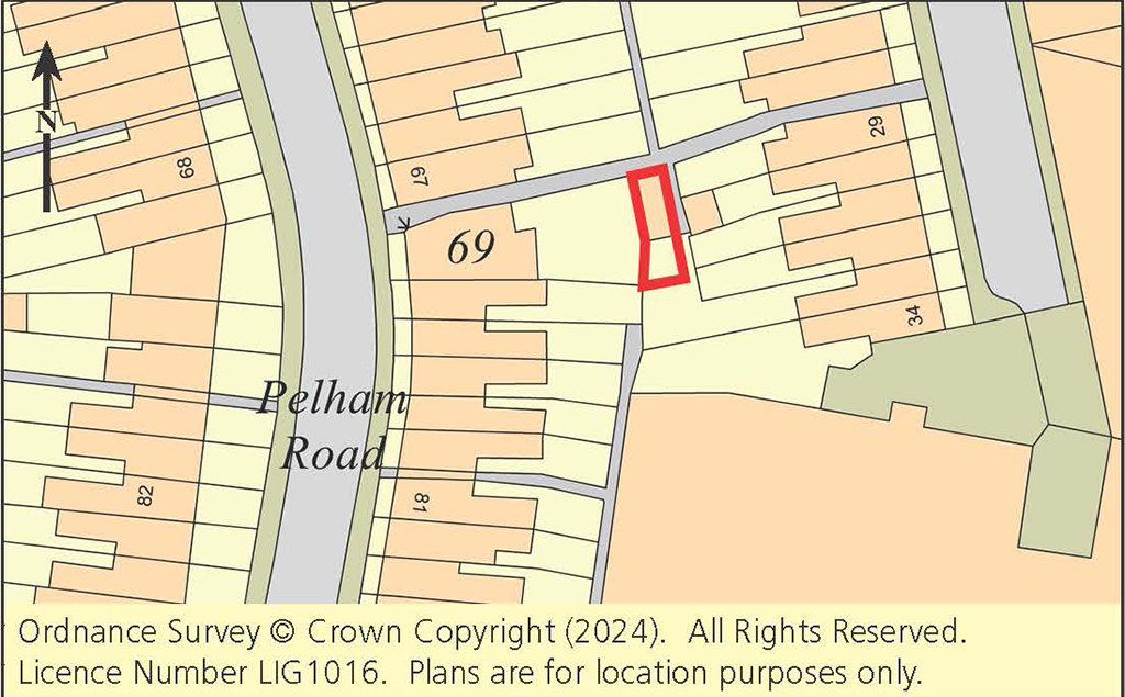Lot: 85 - LAND WITH PLANNING FOR STORAGE BUILDING -